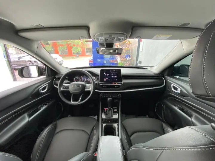 COMPASS SPORT T270 1.3 TB 4x2 Flex Aut.