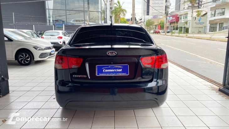 KIA CERATO 1.6 EX2 SEDAN 16V