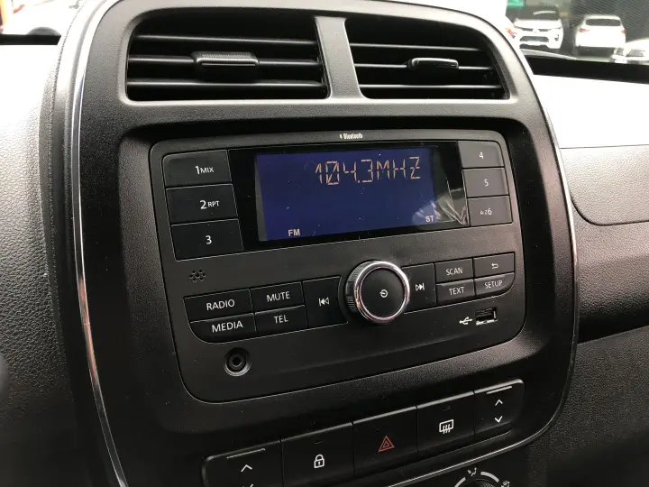 Kwid 1.0 12V Sce Flex Zen Manual