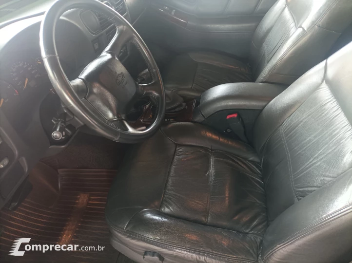 BLAZER 4.3 SFI DLX Executive 4X2 V6 12V