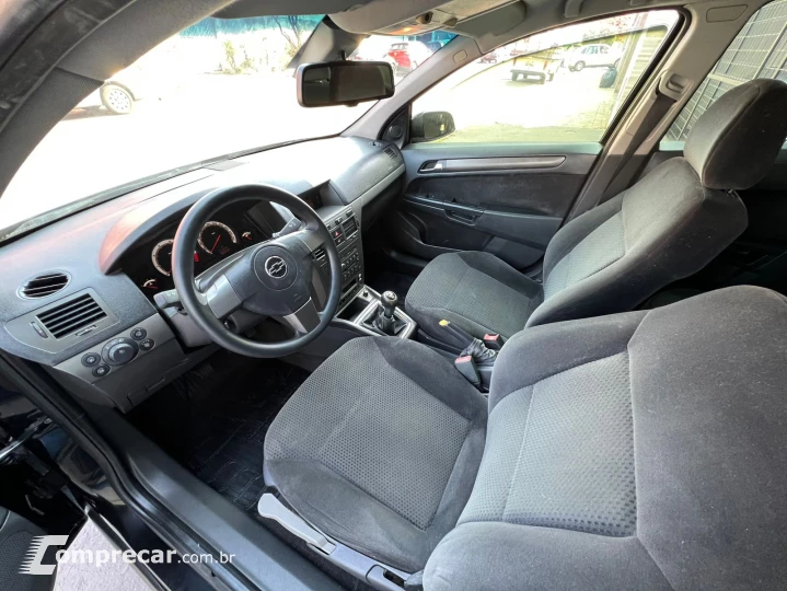 VECTRA 2.0 MPFI GT Hatch 8V