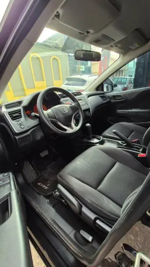 CITY 1.5 LX Sedan 16V