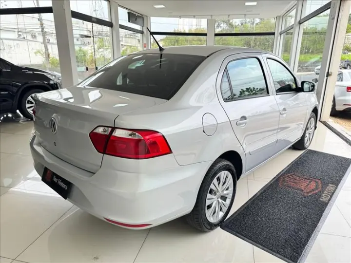 VOYAGE 1.0 12V MPI Totalflex