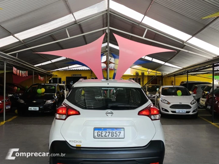 Kicks 1.6 16V Flexstart S Direct 4P Xtronic