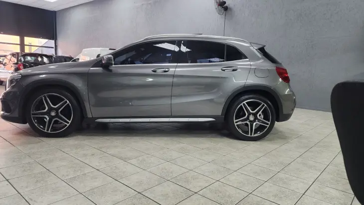 GLA 250 Sport 2.0 TB 16V 4x2  211cv Aut.