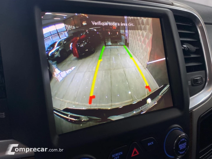 CLASSIC LARAMIE 5.7 CD V8 4X4 Aut.