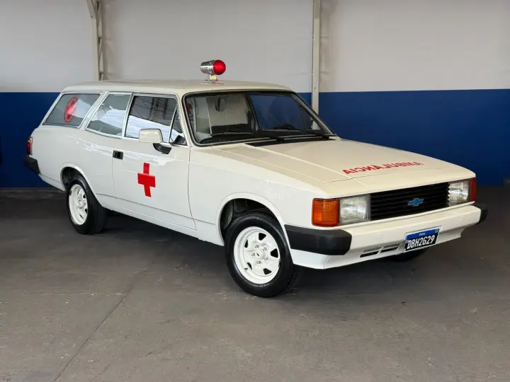Caravan 2.5 Ambulância Comodoro 4.1/2.5