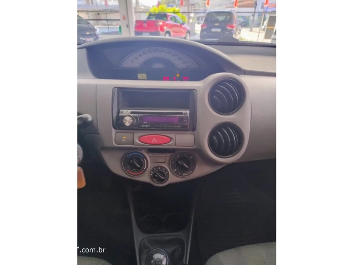 ETIOS 1.3 X 16V FLEX 4P MANUAL