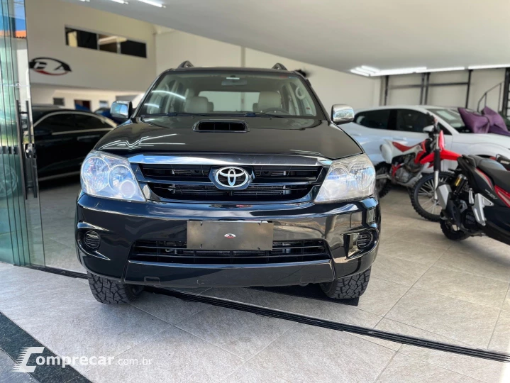 HILUX SW4 3.0 SRV 4X4 16V TURBO INTERCOOLER DIESEL 4P AUTOMÁ