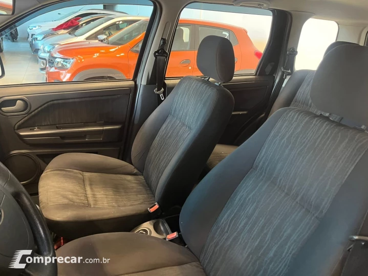 ECOSPORT 1.6 XLT FREESTYLE 8V FLEX 4P MANUAL