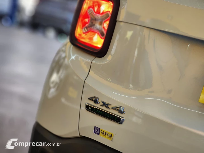 RENEGADE 2.0 16V Turbo Longitude 4X4