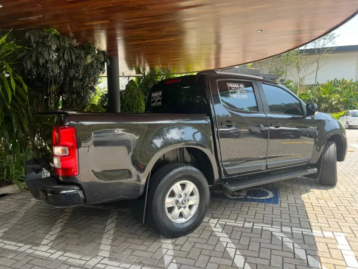 S10 2.4 LT 4X2 CD 8V