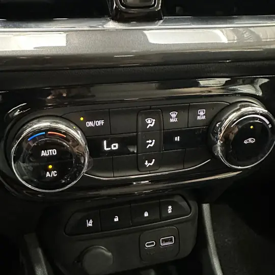 SPIN PREMIER 1.8 8V Econo.Flex 5p Aut.