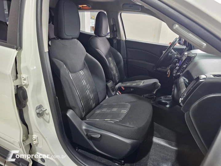 TORO 2.4 16V Multiair Freedom AT9