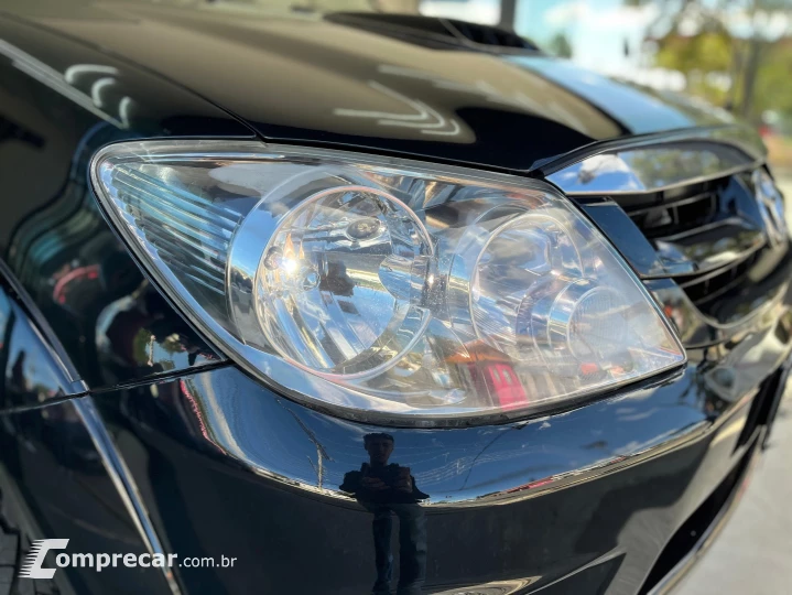 HILUX SW4 3.0 SRV 4X4 16V TURBO INTERCOOLER DIESEL 4P AUTOMÁ