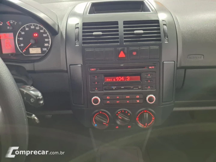POLO 1.6 MI 8V