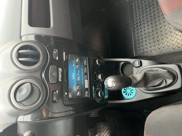 Sandero 1.6 4P FLEX STEPWAY