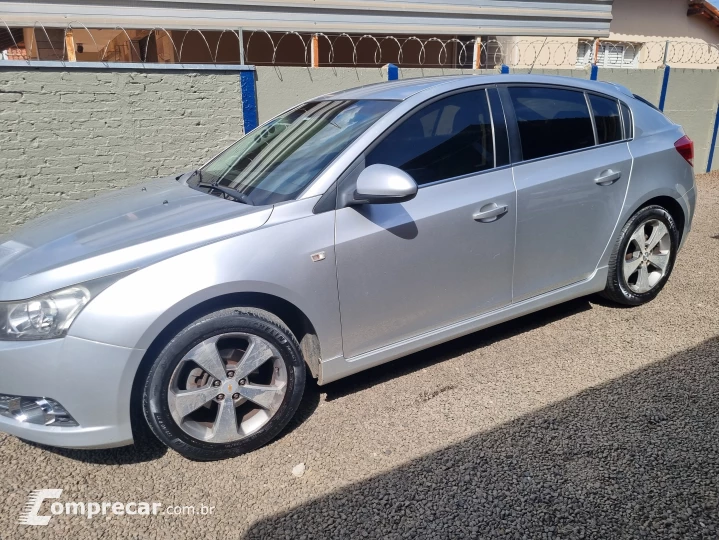CRUZE 1.8 LT Sport6 16V