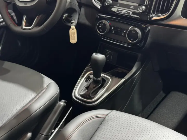 STRADA 1.0 TURBO 200 FLEX ULTRA CD CVT