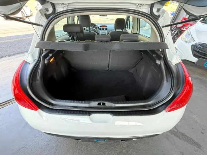 308 Active 1.6 Flex 16V 5p mec.