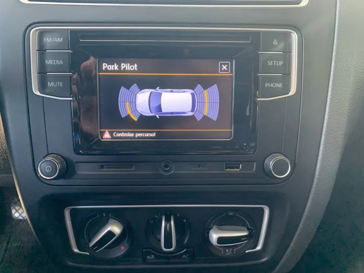 Fox RUN 1.6 Flex 8V 5p