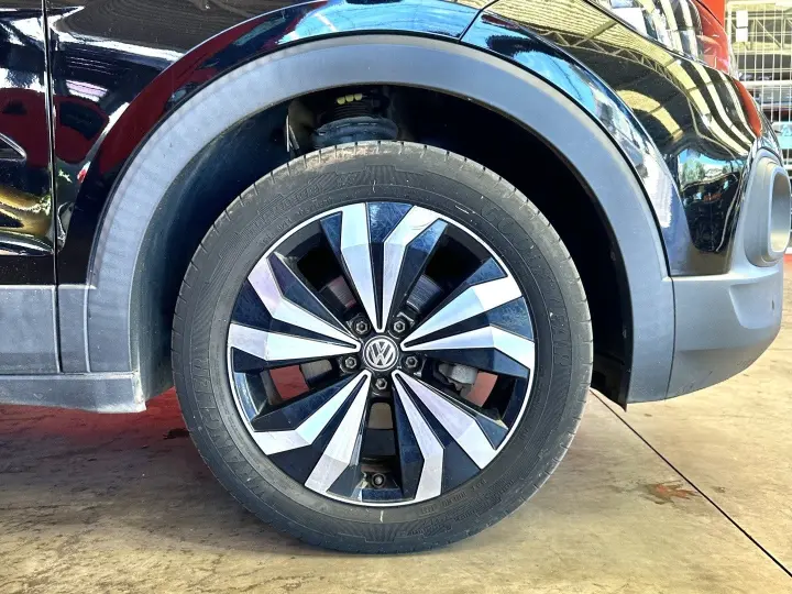 T-CROSS 1.0 200 TSI TOTAL FLEX AUTOMÁTICO