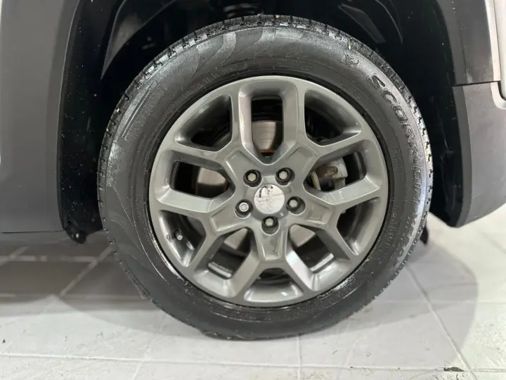 Renegade 1.8 16V 4P FLEX LONGITUDE AUTOMÁTICO
