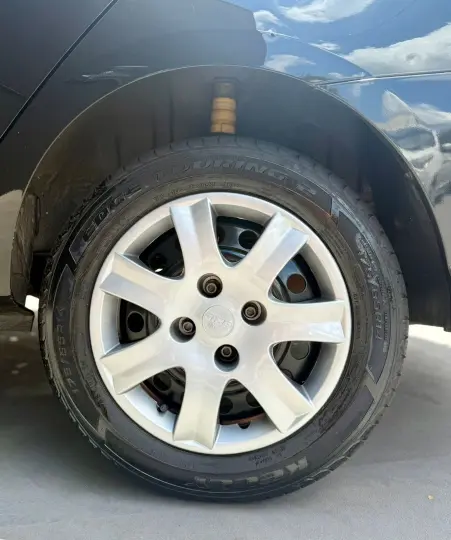 SYMBOL 1.6 Expression 8V