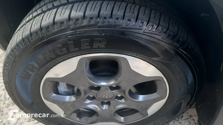 RENEGADE 2.0 16V Turbo Sport 4X4