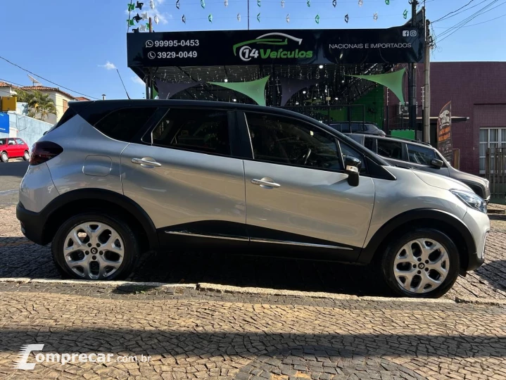 CAPTUR Life 1.6 16V Flex 5p Aut.