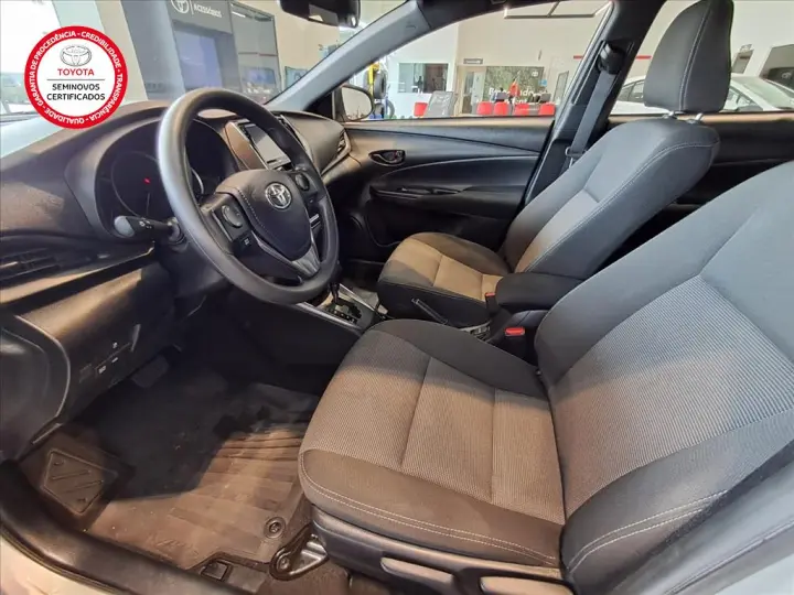 YARIS 1.5 16V FLEX XL MULTIDRIVE