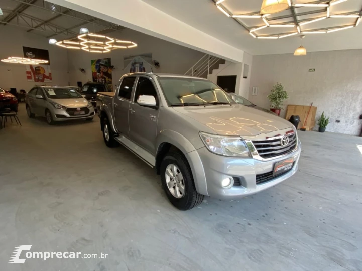 HILUX 2.7 SRV 4X2 CD 16V