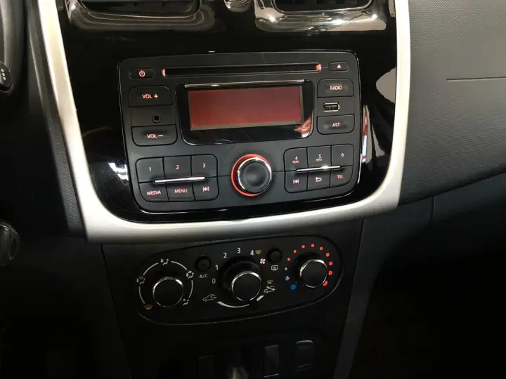 SANDERO 1.6 Expression 16V