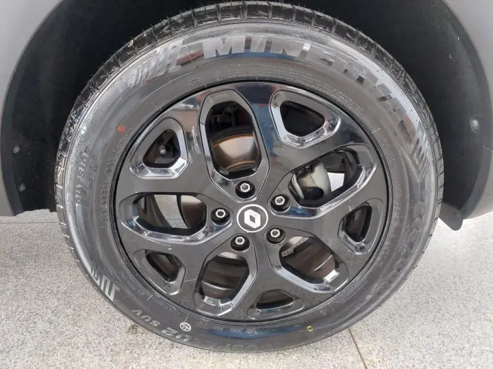 CAPTUR 1.6 16V SCE Bose