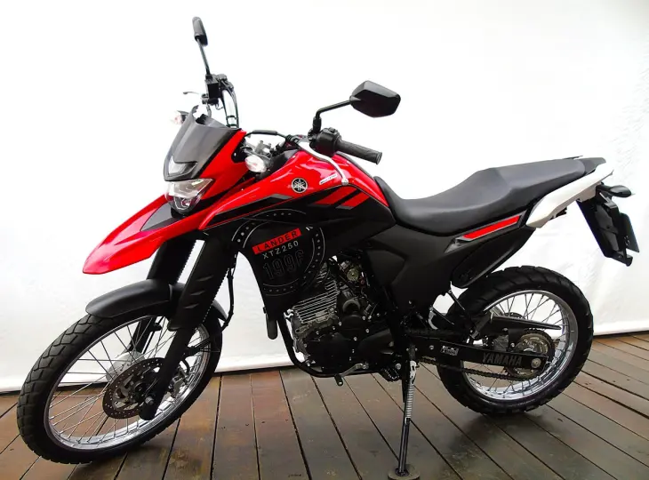 YAMAHA XTZ 250 LANDER