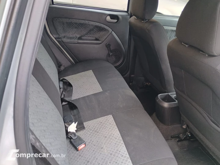 FIESTA 1.6 MPI Hatch 8V