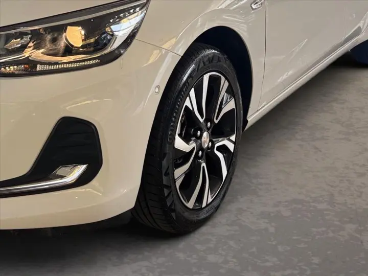 ONIX 1.0 TURBO FLEX PREMIER AUTOMÁTICO