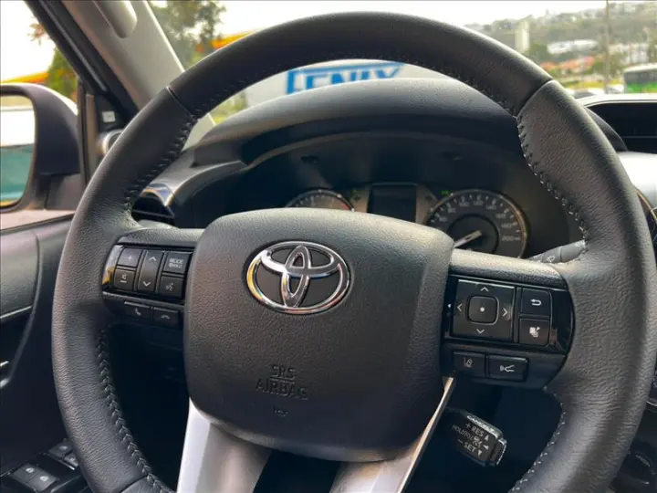 HILUX 2.8 D-4d Turbo CD SRX 4X4