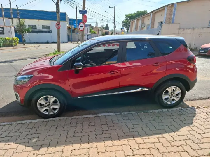 Captur 1.6 16V Sce Flex Life X-Tronic