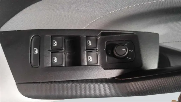 T-CROSS 1.0 200 TSI TOTAL FLEX COMFORTLINE AUTOMÁ