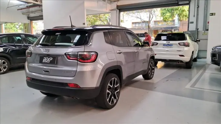 COMPASS 2.0 16V Limited