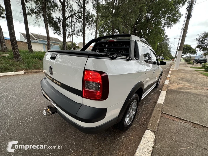 SAVEIRO 1.6 Cross CD 16V