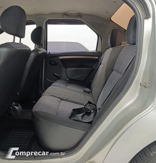 LOGAN 1.6 Expression 8V