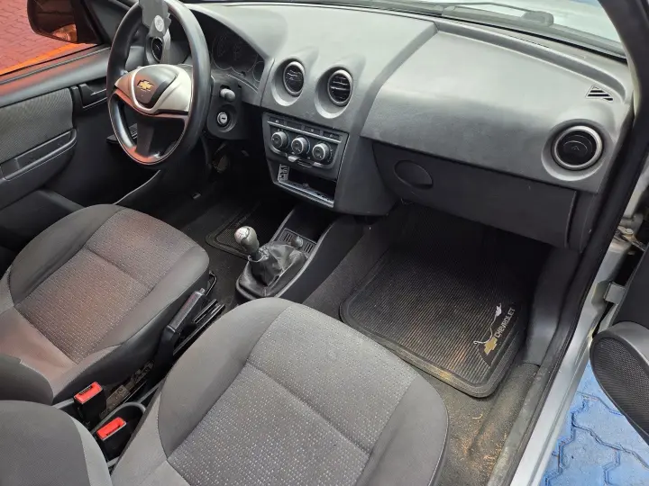 CELTA 1.0 MPFI LT 8V FLEX 4P MANUAL