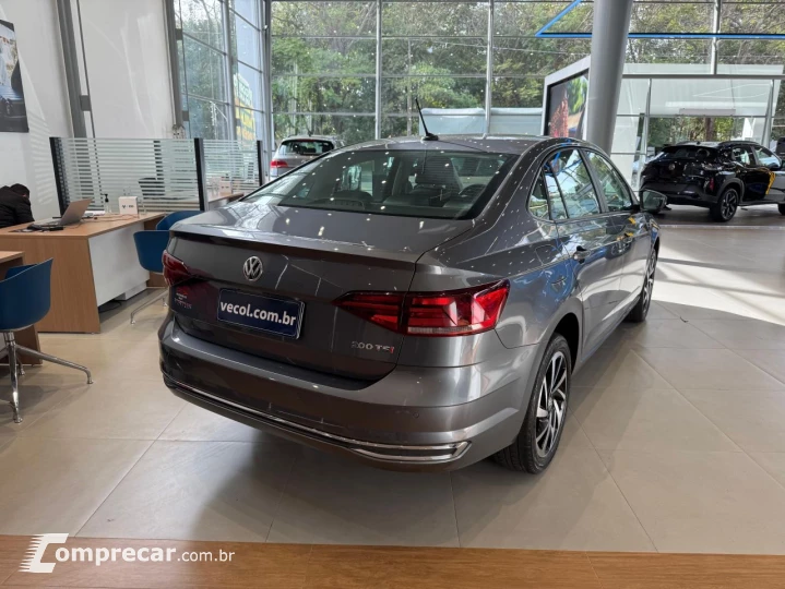 Virtus 1.0 4P 200 TSI FLEX HIGHLINE AUTOMÁTICO