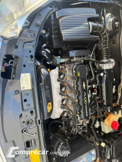 VECTRA 2.0 MPFI Expression 8V 140cv