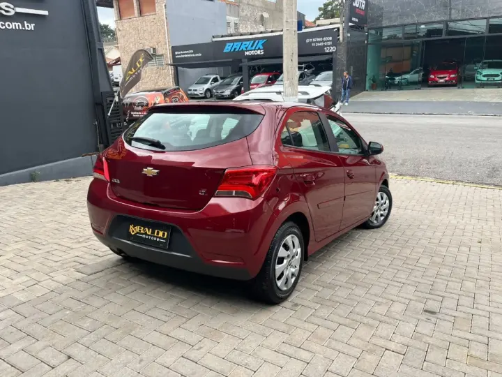 ONIX HATCH LT 1.0 8V FlexPower 5p Mec.