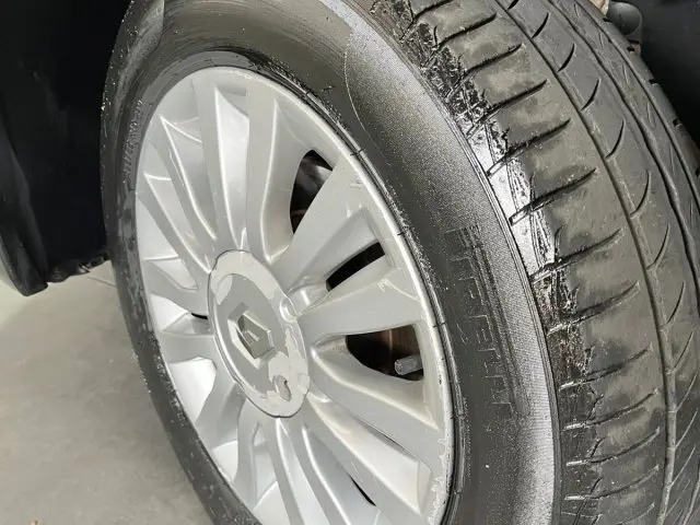 SANDERO - 1.6 PRIVILÉGE 8V 4P MANUAL