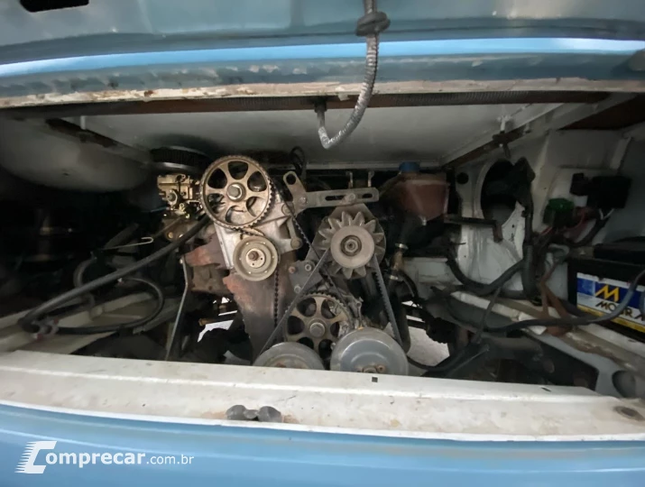 KOMBI 1.6 MI Furgão 8V