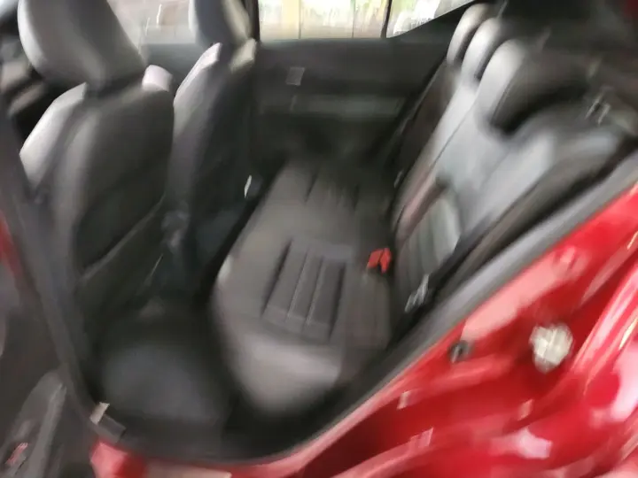 Kicks 1.6 16V 4P FLEXSTART SL X-TRONIC AUTOMÁTICO CVT